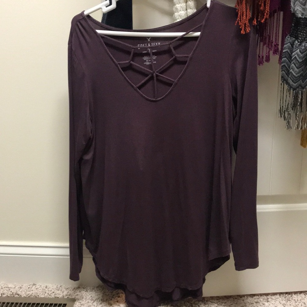 Like new AE top